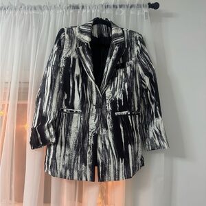 Adonna Monochrome Abstract Blazer
